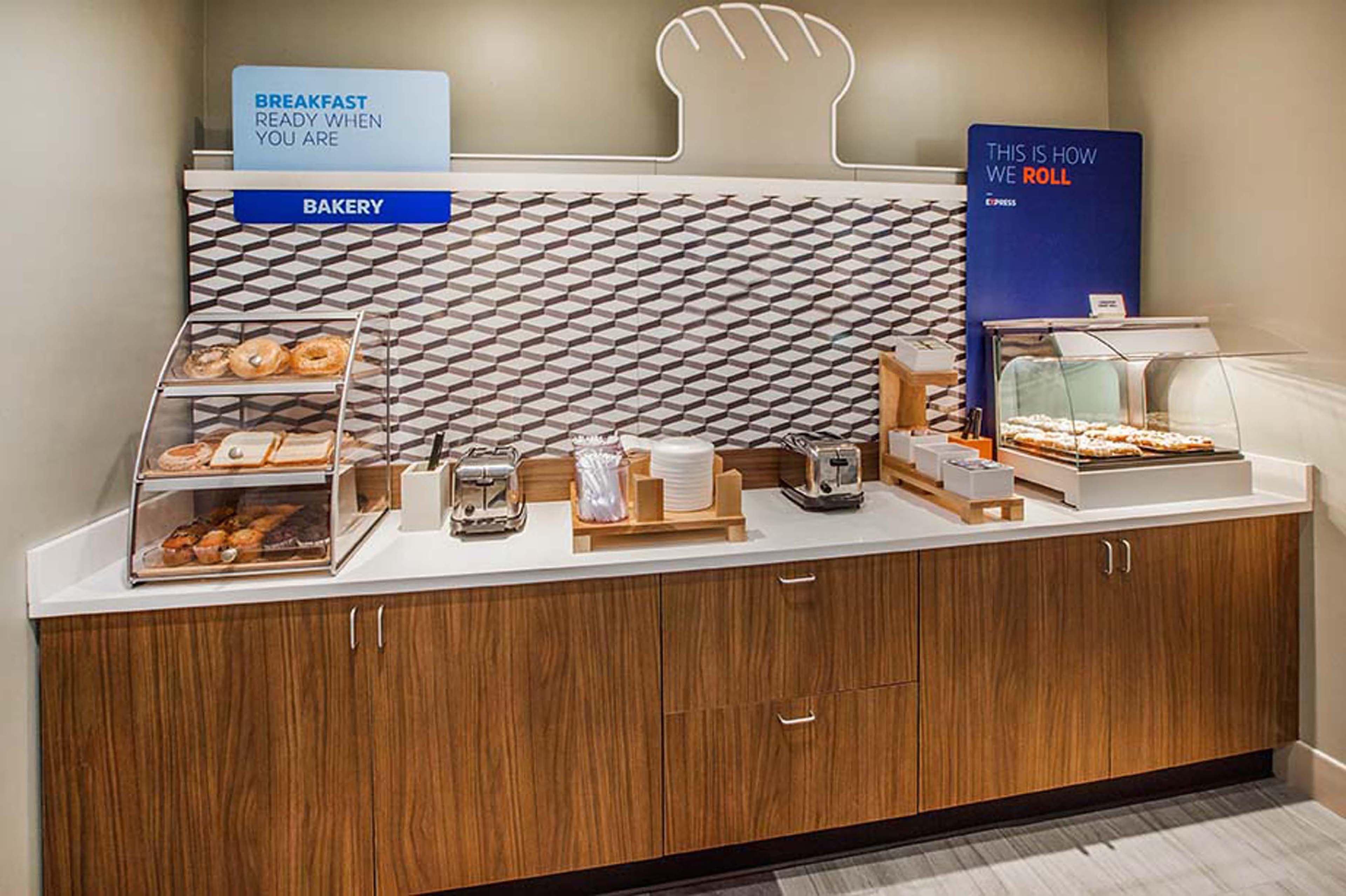 Holiday Inn Express Canandaigua - Finger Lakes Eksteriør billede