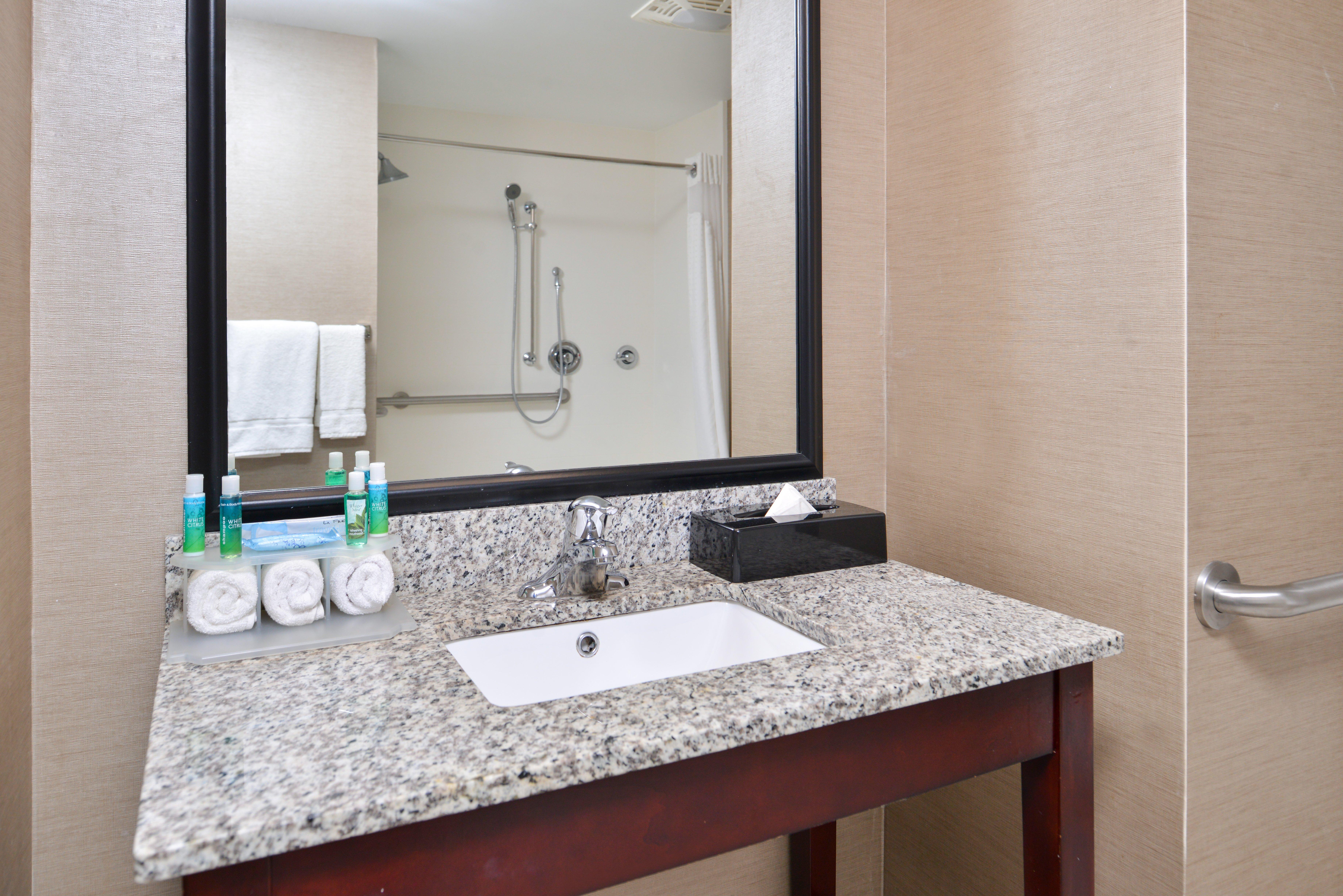 Holiday Inn Express Canandaigua - Finger Lakes Eksteriør billede